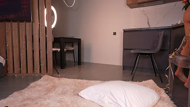 Monika__youthful webcam