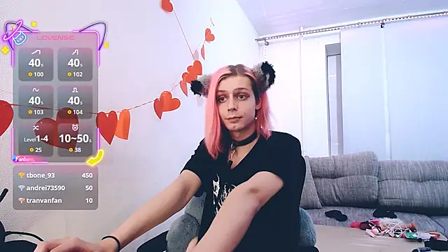 Littlepinkcat webcam