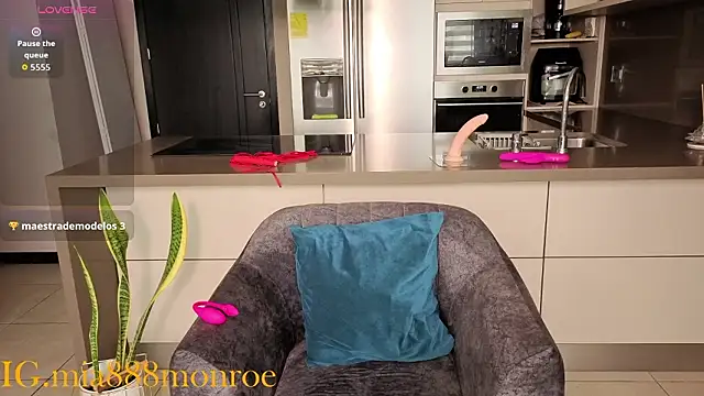 mia_monroe888 webcam