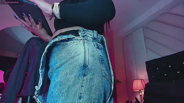 Scaarlett_prince webcam