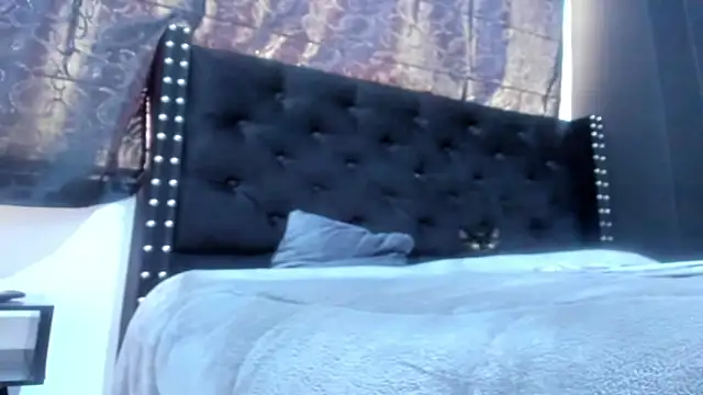 amareto_queen webcam