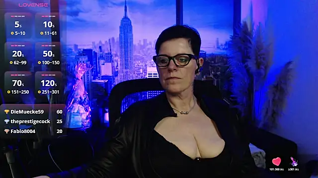 ninarandmann live sex cam