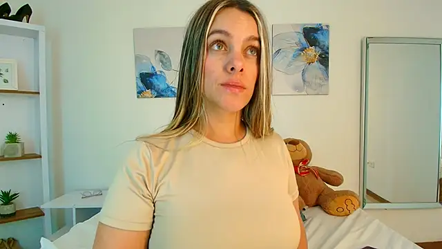 Isabella_Harley webcam