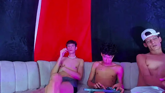 Pleasure_boys_hot webcam