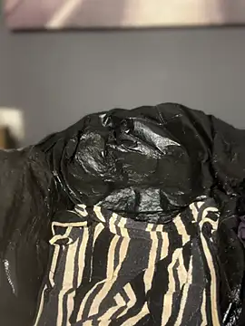 Webcam Model (SEXaddictCANDY10)  is live.Free join now!