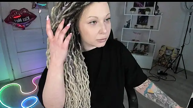 HoneySallyMoore webcam