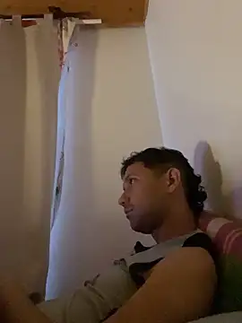 Michaell_Spinelly webcam