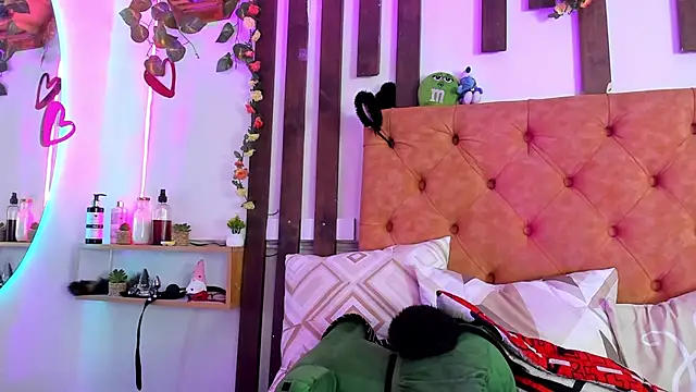 meowmota_ - MeowMota_'s free webcam - UK Sex Cams