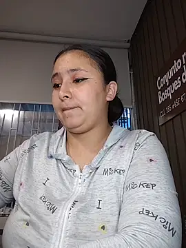 Cute_Penelope live sex cam