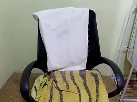 lovelyxmorena webcam