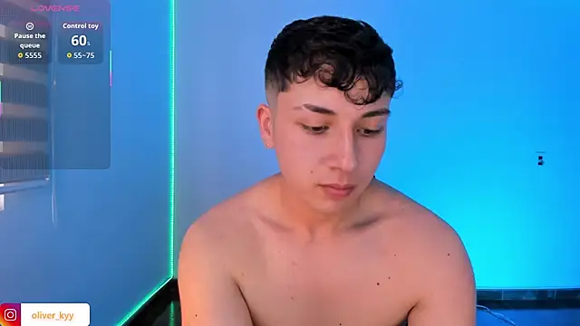oliver_kyy webcam
