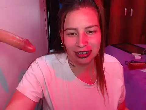 layanafuckass webcam