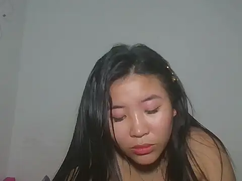 zyeiii - Zyeiii's free webcam - UK Sex Cams