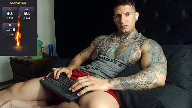 Shane_Clay webcam