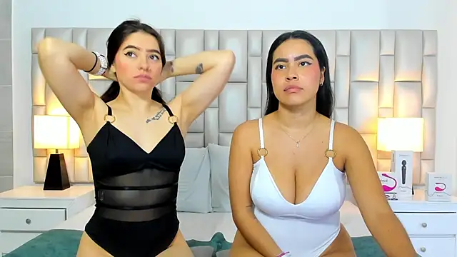 Preview of paola_katy_dicks