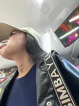 Webcam Model (Bonny_Eva)  is live.Free join now!