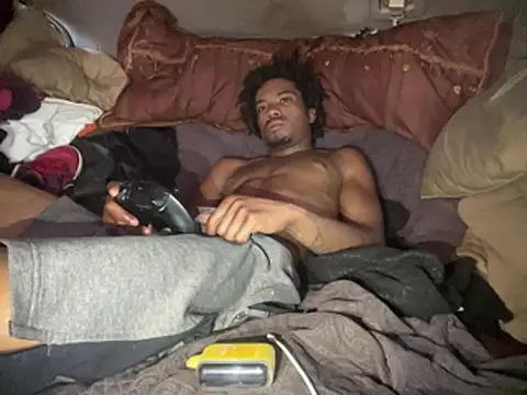 SlimeCrownzOut5 webcam