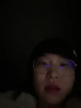 美女Y2Luvk在线直播