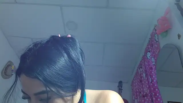 miss_cand7 - Miss_cand7's free webcam - UK Sex Cams