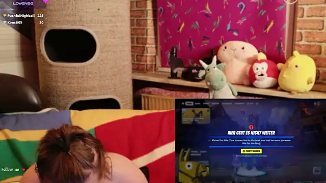 GamerGirl_Eve webcam