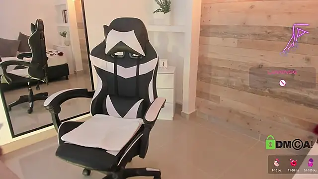 candy_summer28 webcam