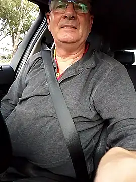 stiffandlubed@xh webcam