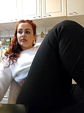 WatchTheQUEEnConQuer88 webcam