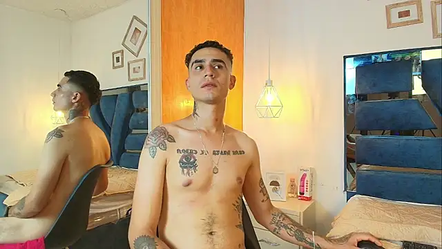 Irina_and_Max webcam