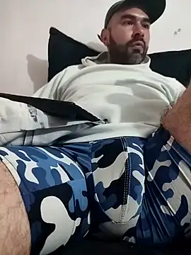 hairyandbigmann webcam