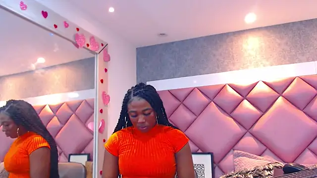 Thegreatonelady webcam