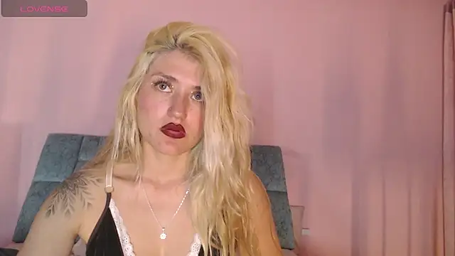 Camila_Russoo webcam