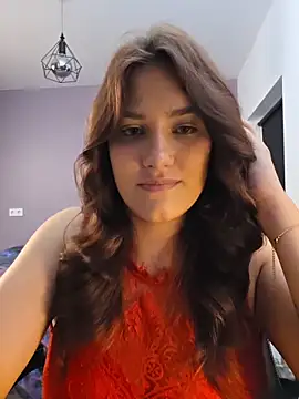 Webcam Model (MiaRides19)  is live.Free join now!