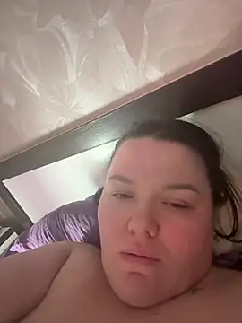 SunnyLeila2101 webcam