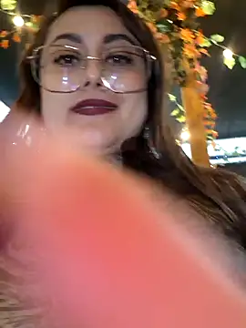 oryk___ (G young) - Tits out for 4 minutes in public 🔥