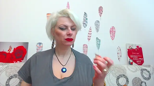 Playful_Goldie_WOW__ webcam