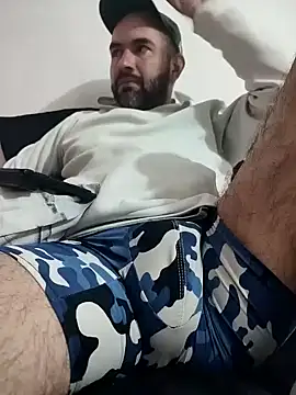 hairyandbigmann webcam