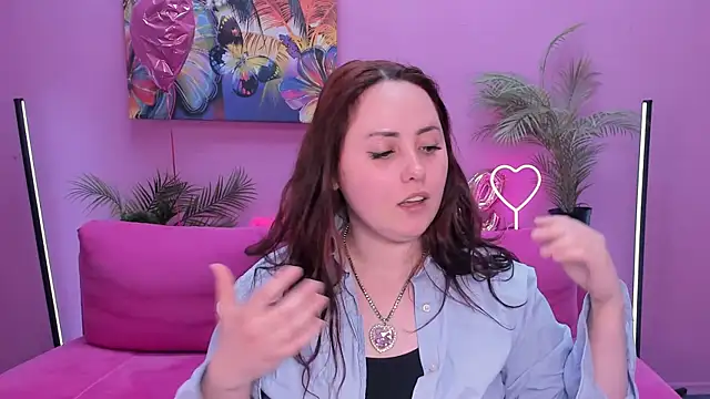 Hennessy_bunny webcam