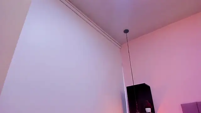 violet_myerrs webcam