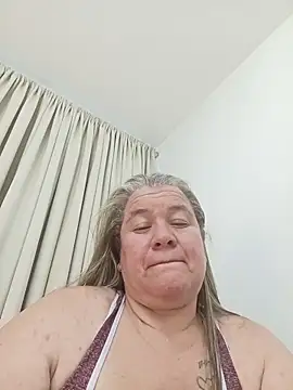 MilF-eterna_69 webcam