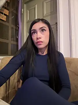 Webcam Model (Bonny_Eva)  is live.Free join now!