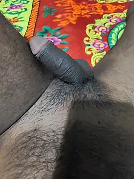 sweety_tamil_boy (Ask my age) - Make my cum