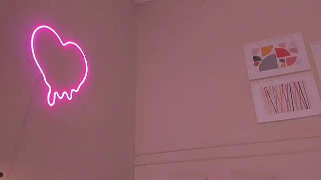 _wendy_x (F teen) - SHOW ME IN DOGGY/ show squirt