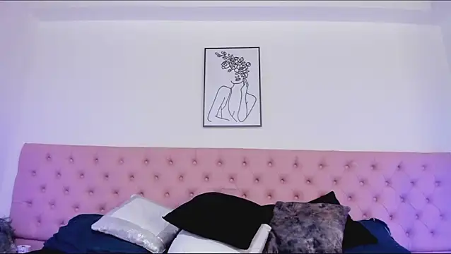 CarolinaGlamour webcam