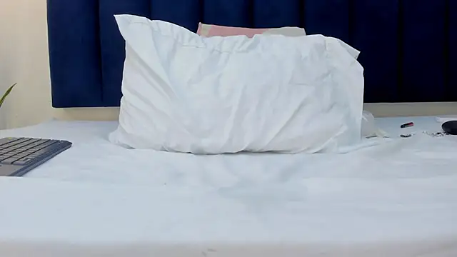 sophieturner_mg webcam