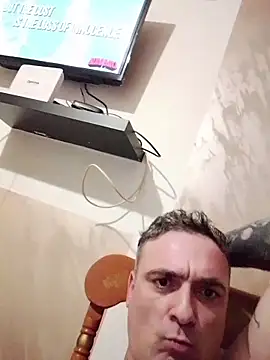 wifesfuckerpu webcam