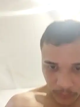 kkaycelia (M young) - Compra um pc