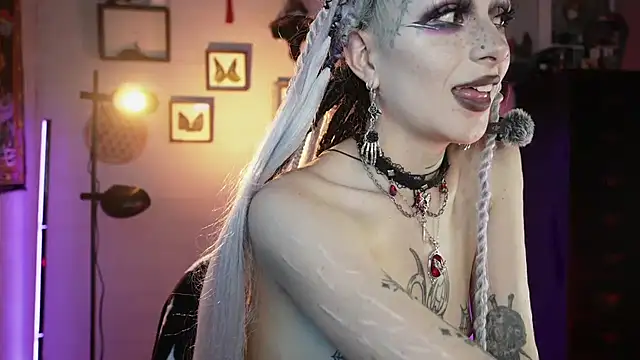 insania_9999_ webcam