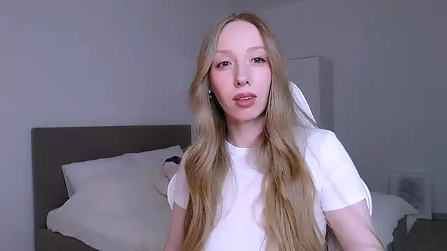 Luna_insniity webcam