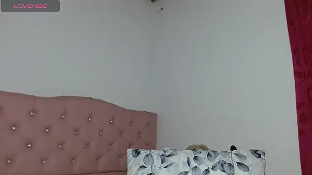 emily_littesweet webcam