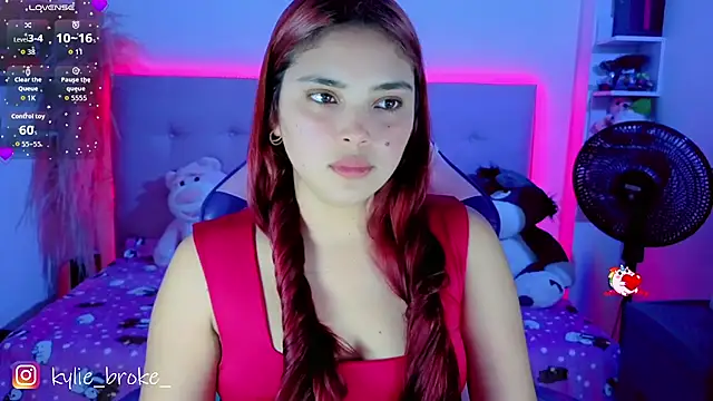 Kylie_brokee webcam